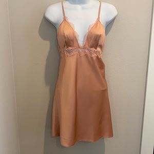 Delicate Victoria's Secret Lace Nightie Chemise M